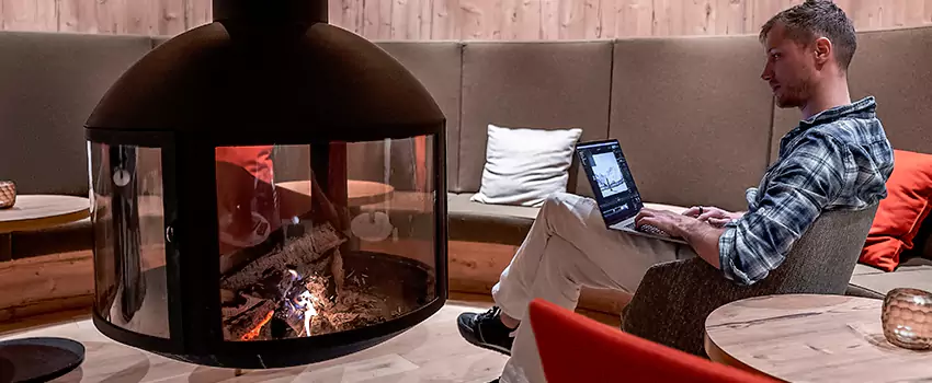 Hanging & Suspended Fireplaces Designer in Levis, Quebec