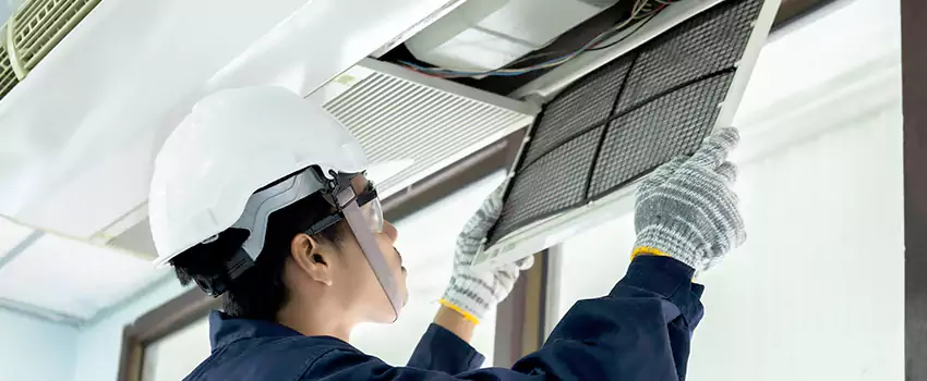 Signs of Clogged Air Ducts in Levis, QC