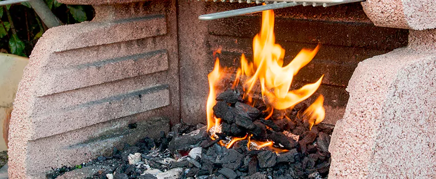 Clean The Fireplace Mantle And Hearth in Levis, QC